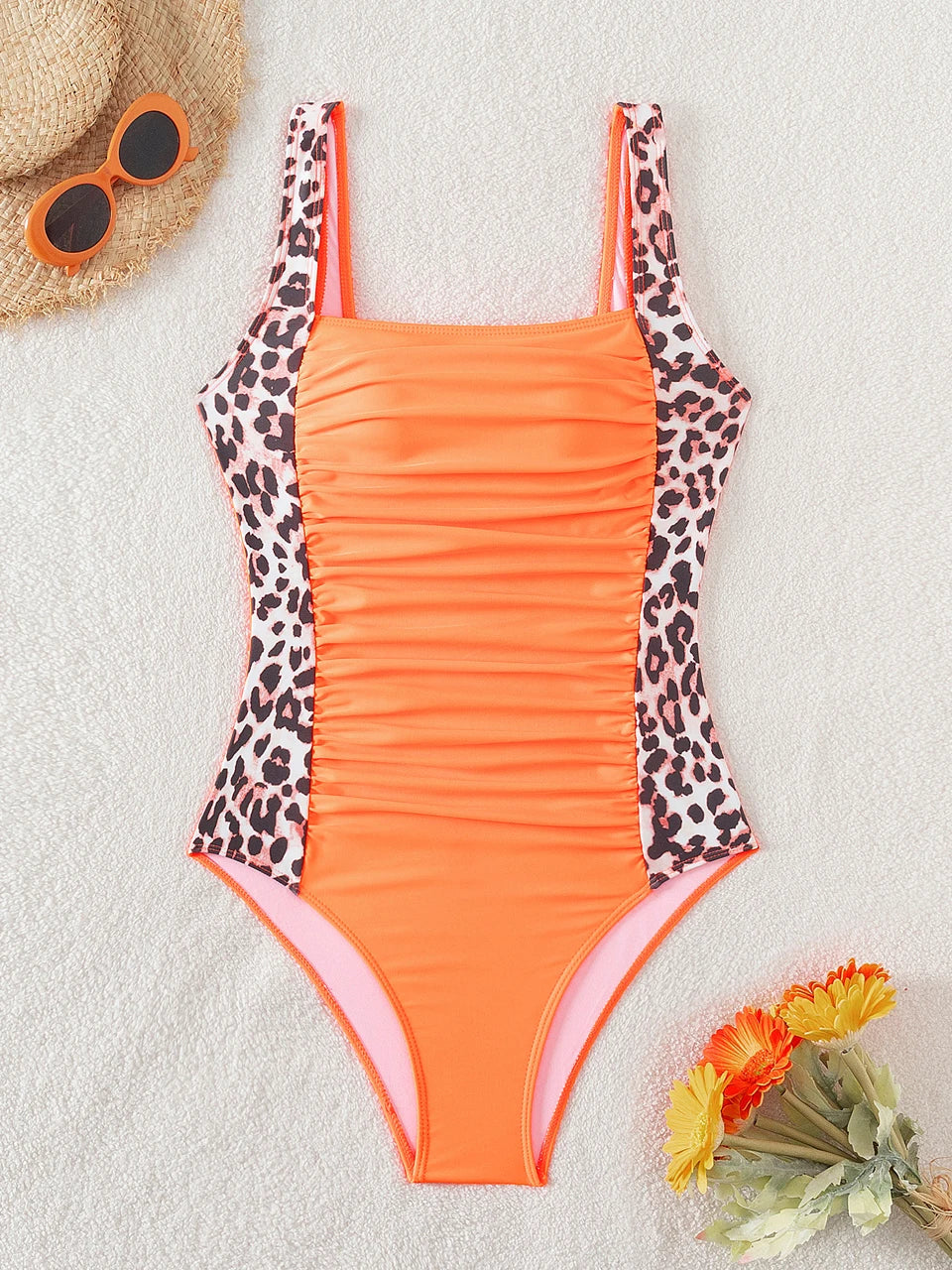 Enteriza con Laterales Animal Print y Frunces Frontales Ref: 0473