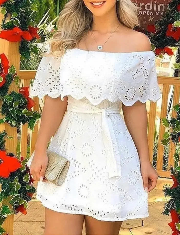 Vestido Off Shoulder en Broderie con Cintura Ajustable Ref: 0268
