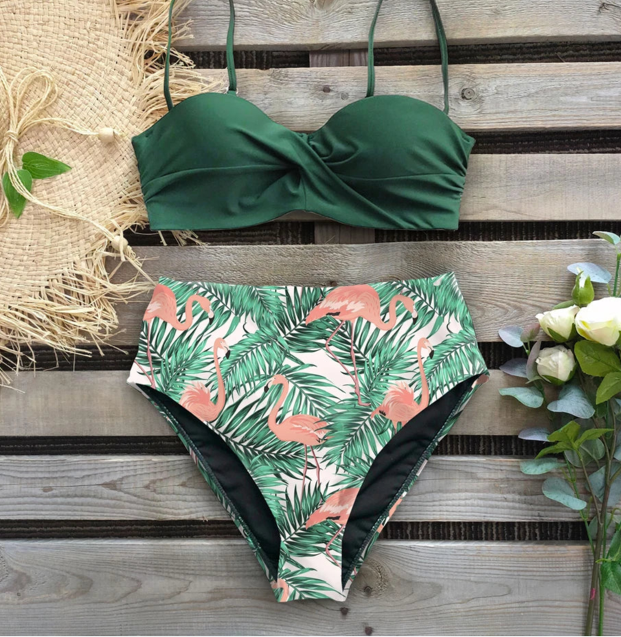 Bikini Estampado con Cintura Alta y Top Retorcido Ref: 0506