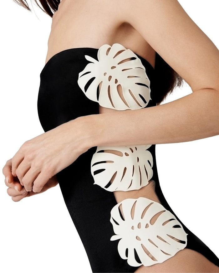 Conjunto con Apliques en Forma de Hojas Ref: 0327