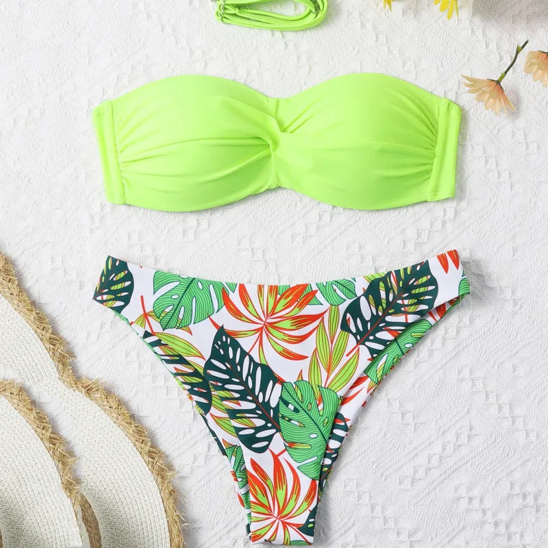 Bikini con Top Versátil y Estampa Tropical Ref: 0500