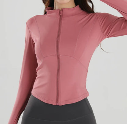 Campera Deportiva Con Cierre Frontal Y Corte Redondeado Ref: 1084