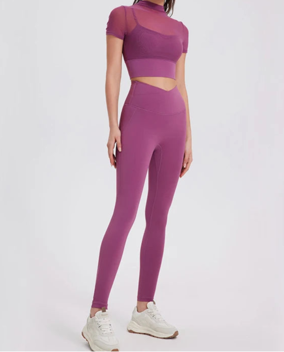 Conjunto Deportivo con Top de Manga Corta en Tul y Calza Ref: 1041