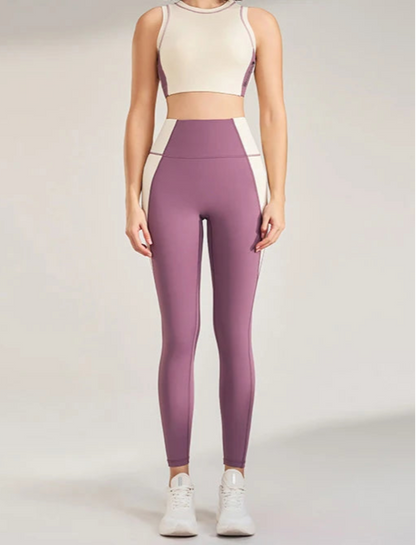 Conjunto Deportivo con Top Halter y Calza Ref: 1038