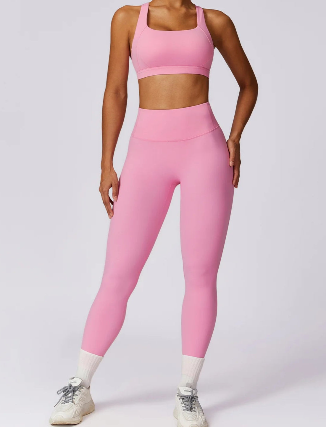 Conjunto Deportivo Liso con Top y Calza Ref: 1023