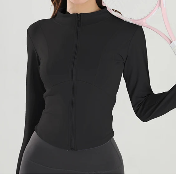 Campera Deportiva Con Cierre Frontal Y Corte Redondeado Ref: 1084