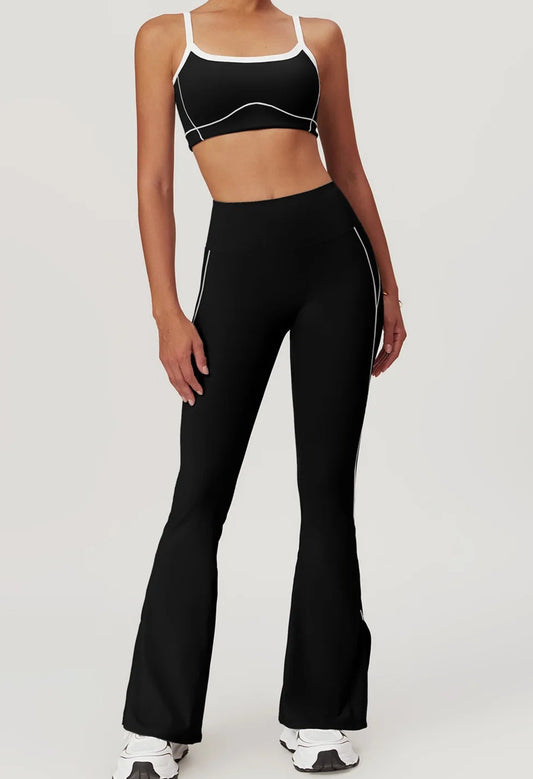 Conjunto Deportivo Top De Breteles Finos Y Calza Flare Ref: 1049