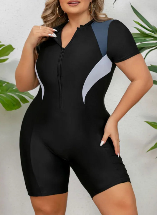 Enteriza Plus Size Deportiva con Mangas Cortas y Cremallera Frontal Ref: 0613