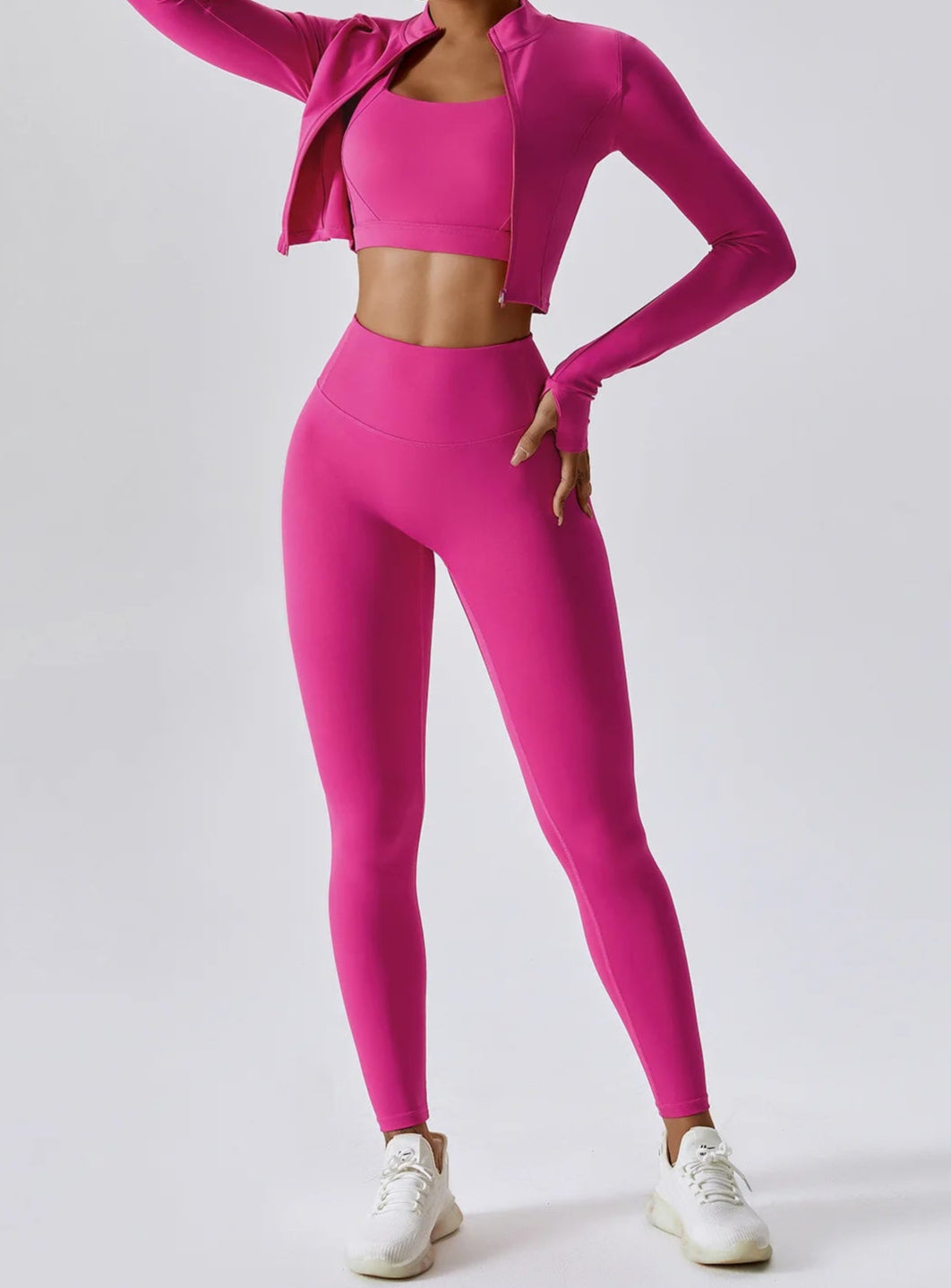Conjunto Deportivo Liso con Top, Campera y Calza Ref: 1021
