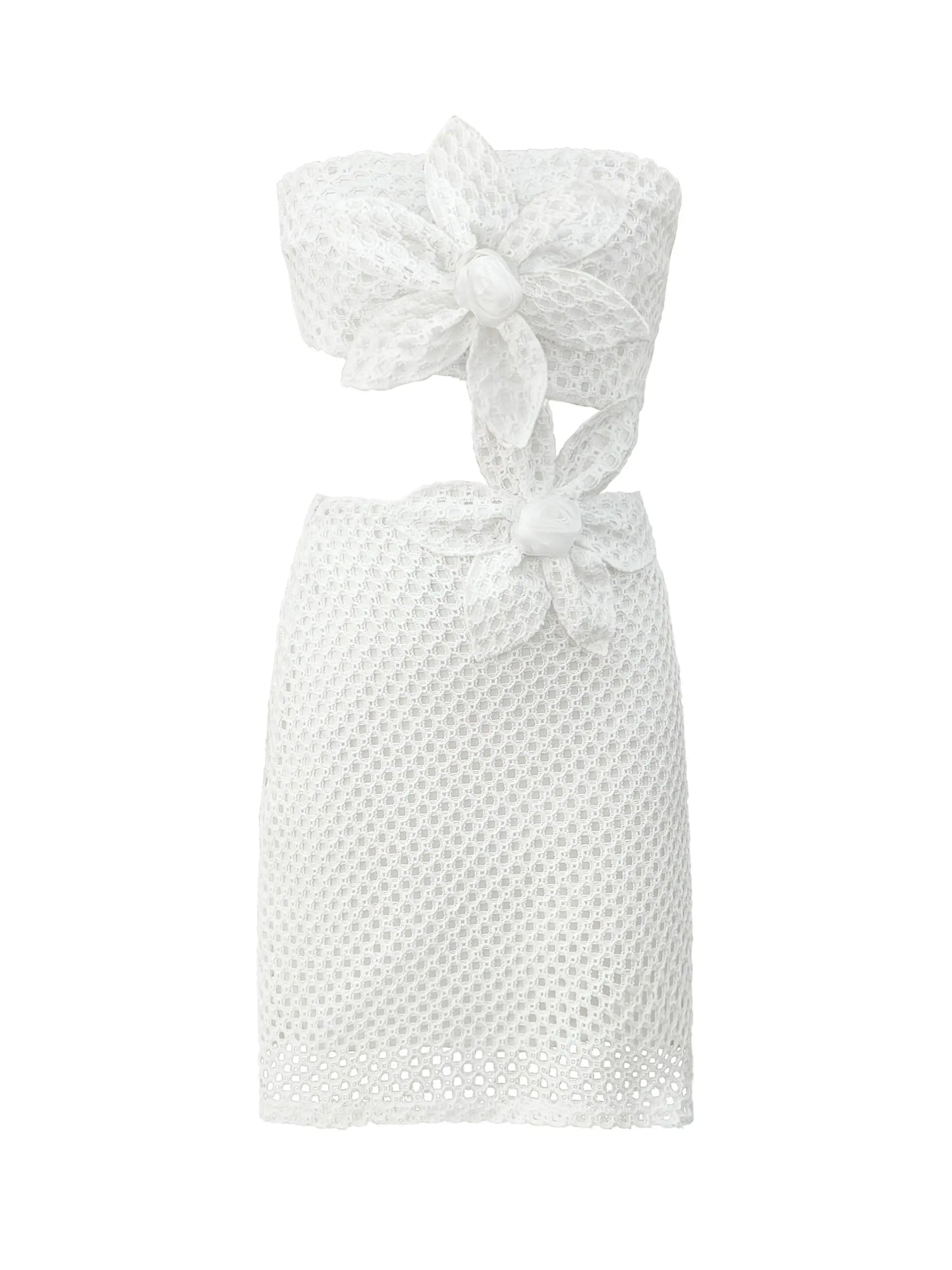 Vestido Corto con Detalles en Flores de Crochet Ref: 0352