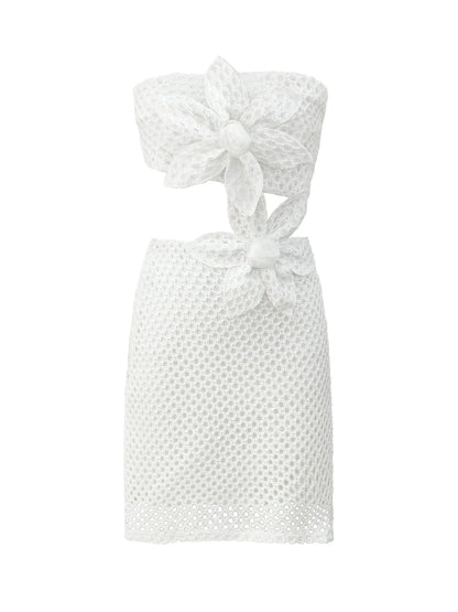 Vestido Corto con Detalles en Flores de Crochet Ref: 0352