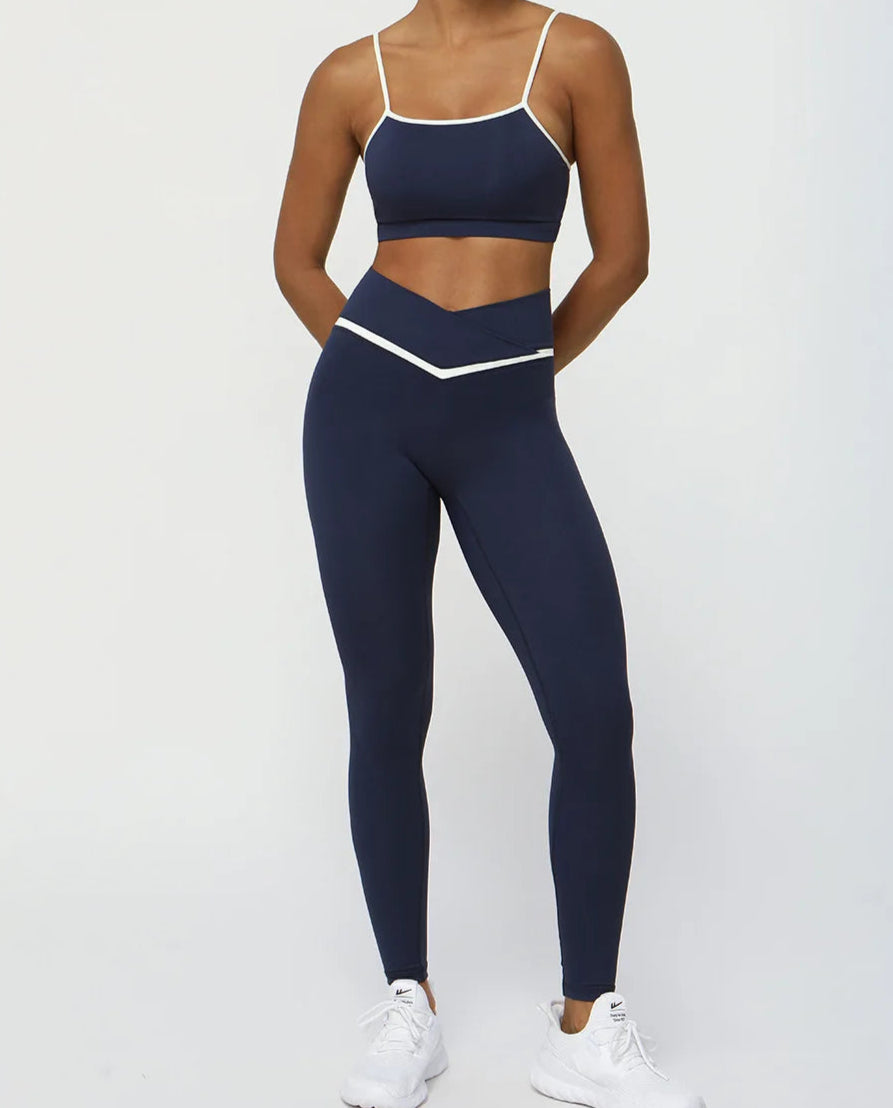Conjunto Deportivo Top de Breteles Finos y Calza Ref: 1046