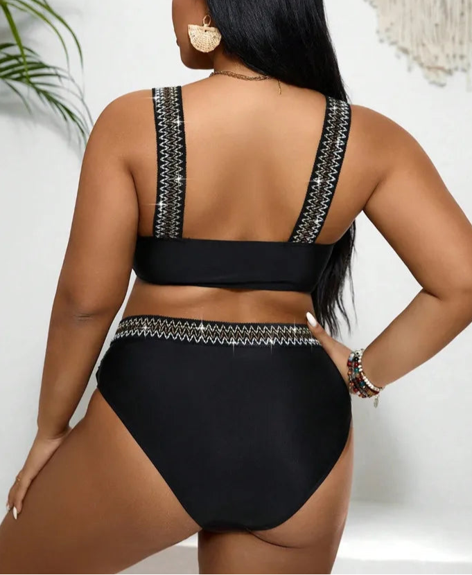 Bikini Plus Size con Tirantes Brillantes y Banda Cruzada Ref: 0650