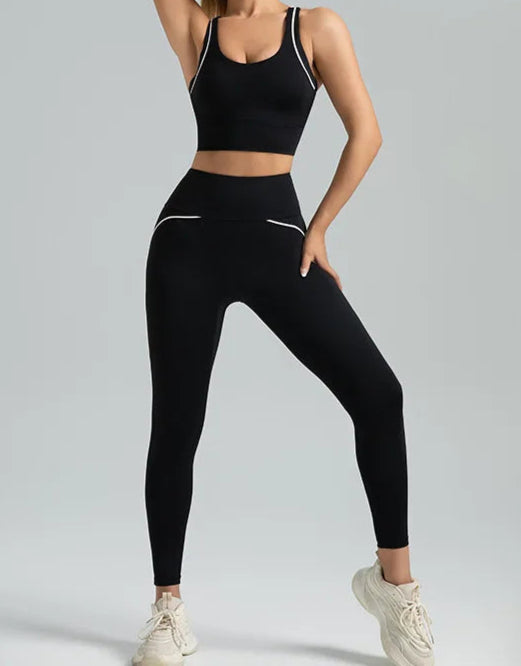 Conjunto Deportivo con Top de Tirantes Medios y Calza Ref: 1034