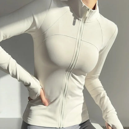 Campera Deportiva Con Cierre Frontal Y Cuello Alto Ref: 1090