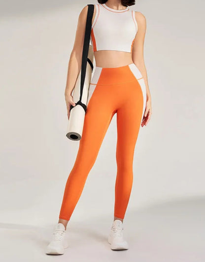 Conjunto Deportivo con Top Halter y Calza Ref: 1038