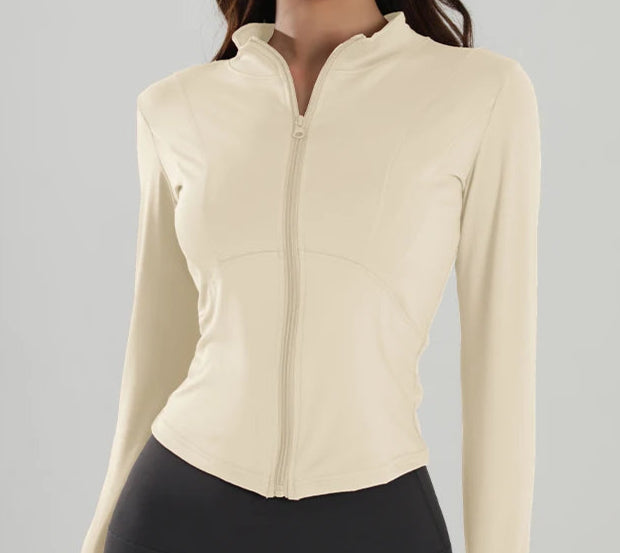 Campera Deportiva Con Cierre Frontal Y Corte Redondeado Ref: 1084