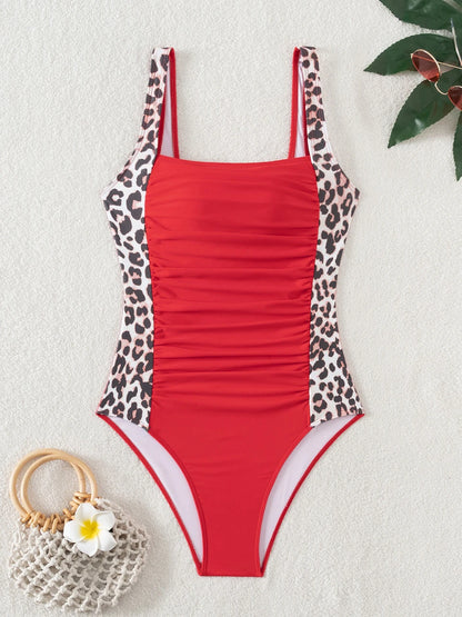 Enteriza con Laterales Animal Print y Frunces Frontales Ref: 0473