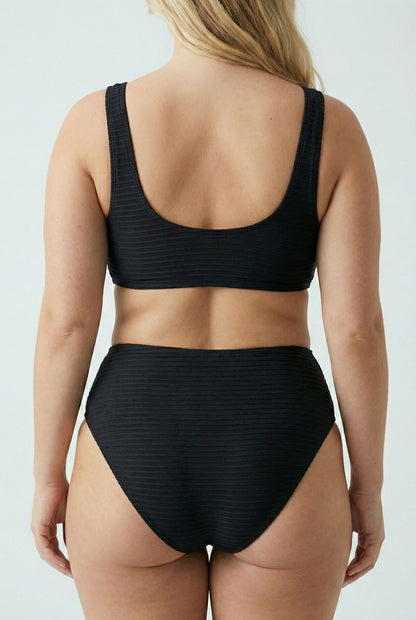 Bikini Plus Size con Cintura Alta y Escote en V Ref: 0655