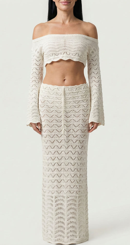 Conjunto en Tejido de Punto con Blusa de Mangas Abullonadas Ref: 0392