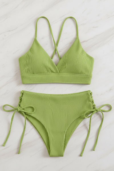 Bikini con Escote Triangular Espalda Cruzada y Ataduras Laterales Ref. 0737 - Marea Bella Swimwear