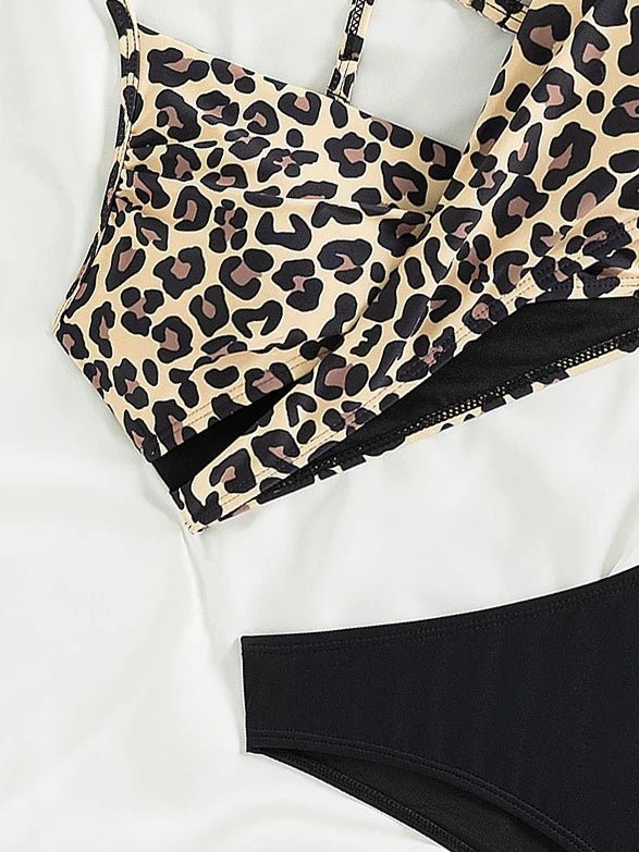 Bikini con Top Animal Print y Recortes Ref. 0525 - Marea Bella Swimwear