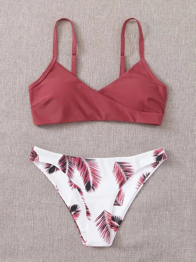 Bikini Cruzado con Tirantes Finos y Estampa de Hojas Ref. 0514 - Marea Bella Swimwear