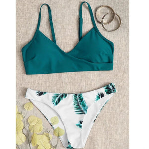 Bikini Cruzado con Tirantes Finos y Estampa de Hojas Ref. 0514 - Marea Bella Swimwear