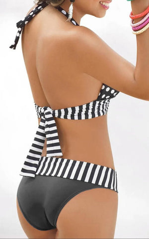 Bikini Estampado en Blanco y Negro con Hebilla Ref. 0528 - Marea Bella Swimwear