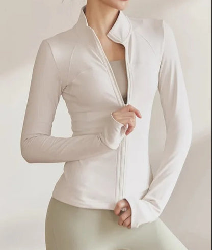 Campera Deportiva Con Cierre Frontal Y Cuello Alto Ref: 1090