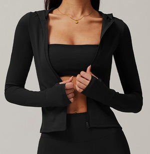 Campera Deportiva con Capucha y Cierre Frontal Ref. 1085 - Marea Bella Swimwear