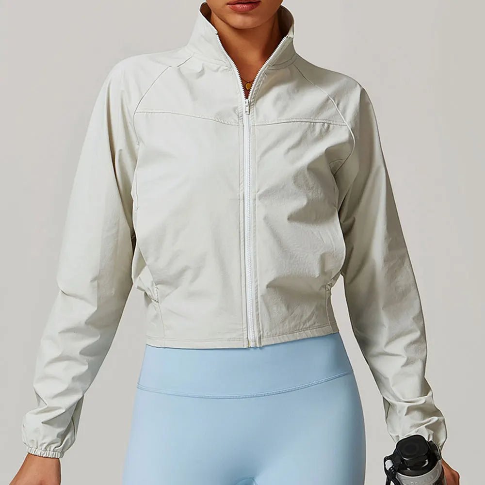 Campera Deportiva Rompevientos con Cierre Frontal y Bolsillos Ref. 1080 - Marea Bella Swimwear