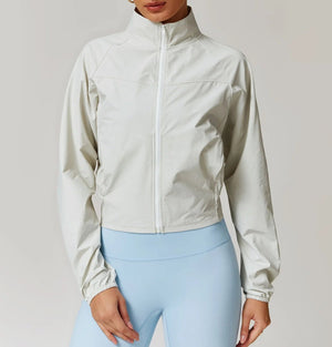Campera Deportiva Rompevientos con Cierre Frontal y Bolsillos Ref. 1080 - Marea Bella Swimwear