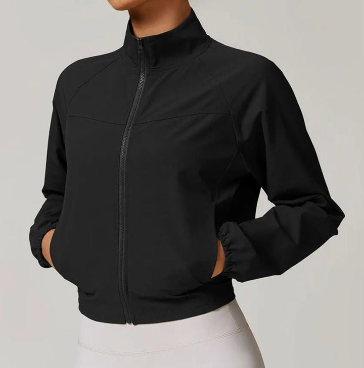 Campera Deportiva Rompevientos con Cierre Frontal y Bolsillos Ref. 1080 - Marea Bella Swimwear