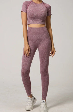 Conjunto Deportivo Acanalado con Remera de Manga Corta y Calza Ref. 1044 - Marea Bella Swimwear
