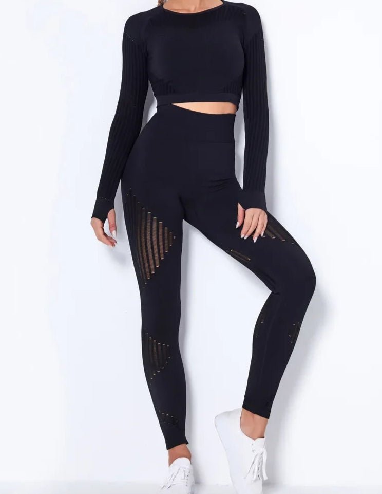 Conjunto Deportivo con Blusa de Manga Larga y Calza Texturada Ref. 1048 - Marea Bella Swimwear