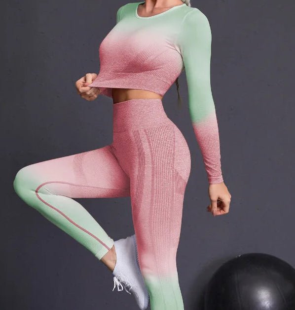 Conjunto Deportivo con Buzo de Manga Larga y Calza Ref. 1033 - Marea Bella Swimwear
