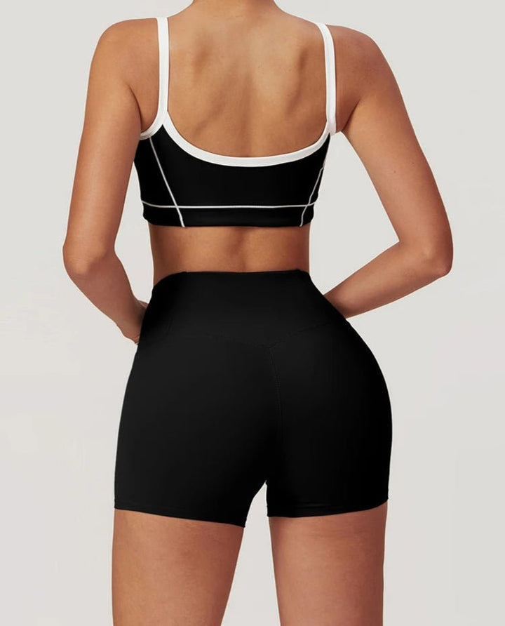 Conjunto Deportivo con Top de Breteles Finos y Short Ref. 1050 - Marea Bella Swimwear