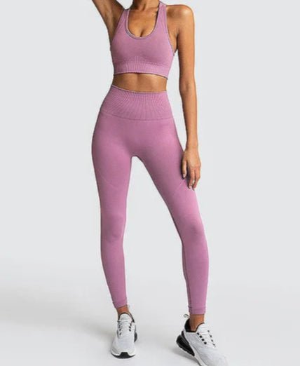 Conjunto Deportivo con Top de Tirantes Anchos y Calza Ref. 1032 - Marea Bella Swimwear