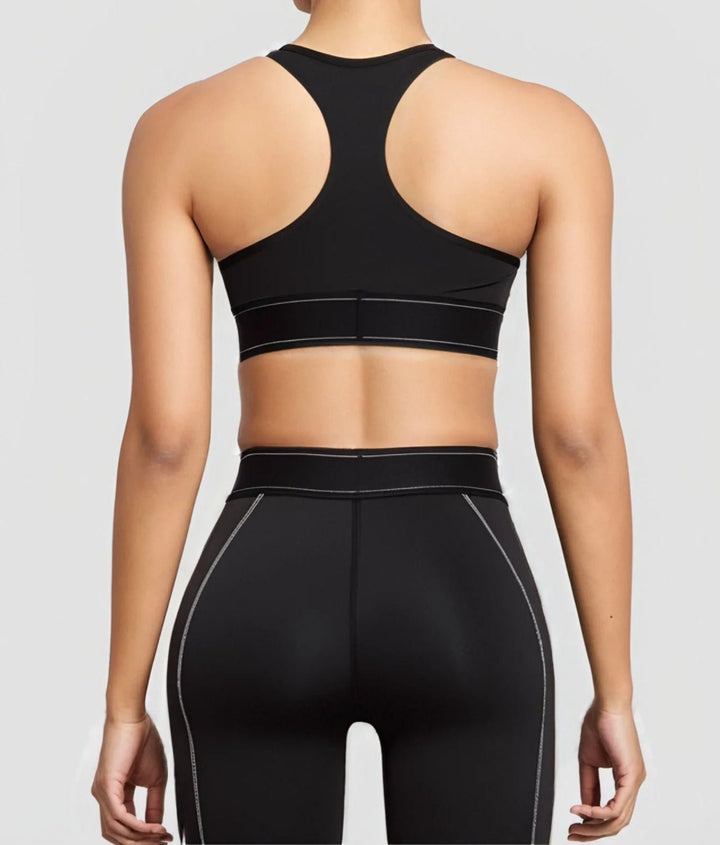 Conjunto Deportivo con Top de Tirantes Anchos y Calza Ref. 1039 - Marea Bella Swimwear