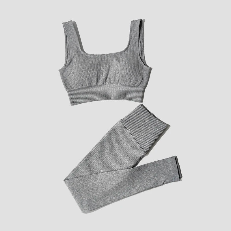 Conjunto Deportivo con Top y Calza de Tejido Acanalado Ref. 1012 - Marea Bella Swimwear