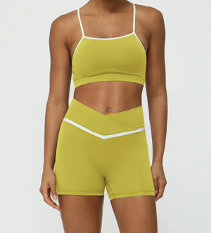 Conjunto Deportivo Top de Breteles Finos y Short Ref. 1047 - Marea Bella Swimwear