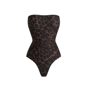 Conjunto Strapless con Falda Pareo Anudada Ref. 0594 - Marea Bella Swimwear
