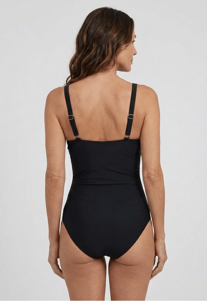 Enteriza Drapeada con Detalle Central en U Ref. 0708 - Marea Bella Swimwear