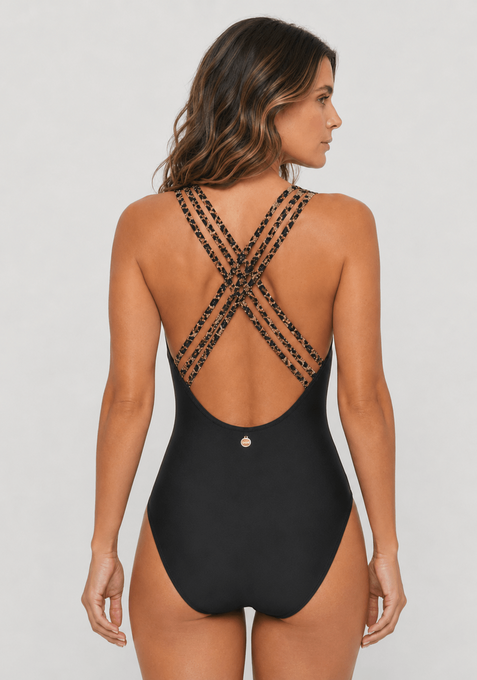 Enteriza Escote V con Espalda Cruzada y Bandas Ref. 0183 - Marea Bella Swimwear
