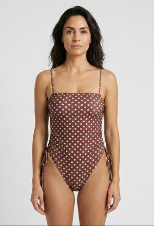 Enteriza Estampa Lunares con Escote Recto y Amarre Lateral Ref. 0714 - Marea Bella Swimwear