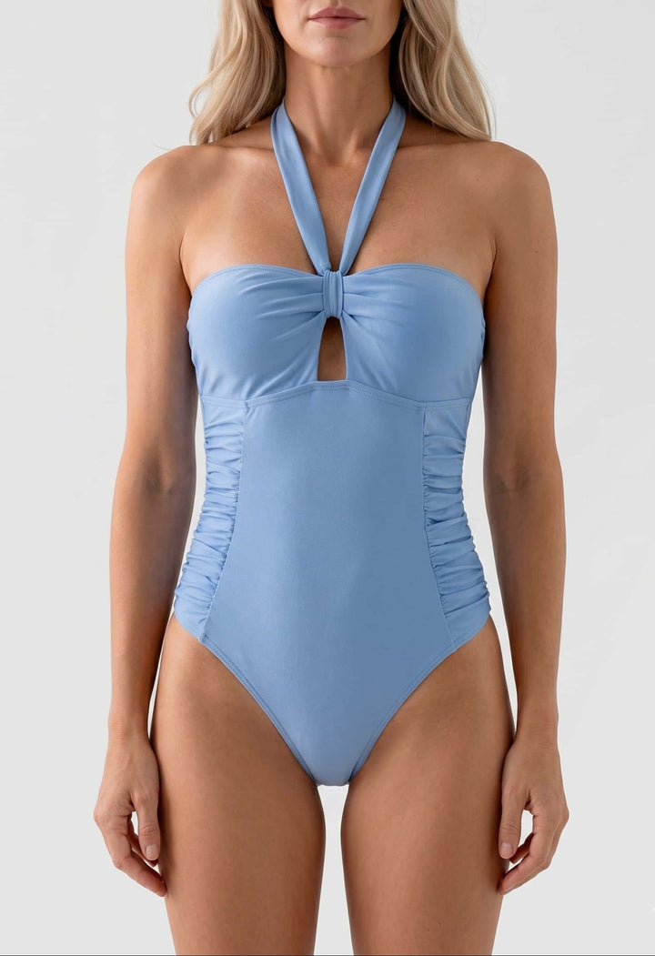 Enteriza Halter con Drapeados Laterales y Abertura Frontal Ref. 0696 - Marea Bella Swimwear