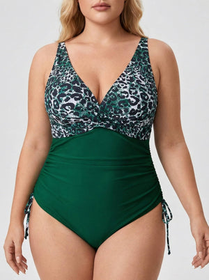 Enteriza Plus Size Animal Print con Escote en V Cruzado Ref. 0665 - Marea Bella Swimwear