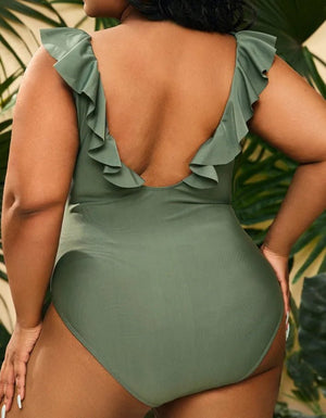 Enteriza Plus Size con Volados y Frunce Lateral Ref. 0609 - Marea Bella Swimwear