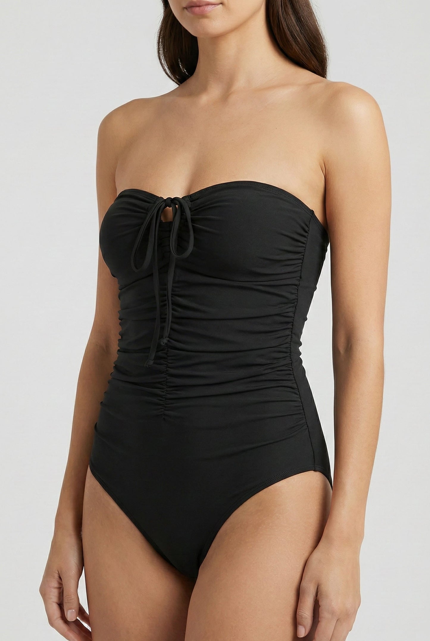 Enteriza Strapless con Drapeados Frontales Ref: 0774